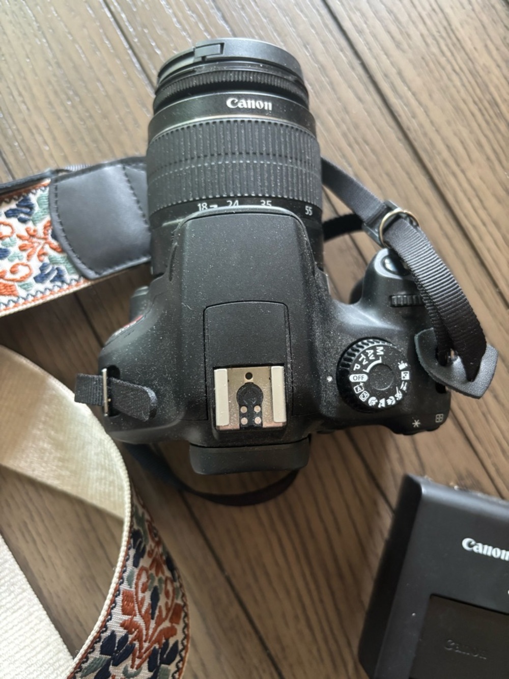 Canon eos Camera Bundle - Picture 4 of 6